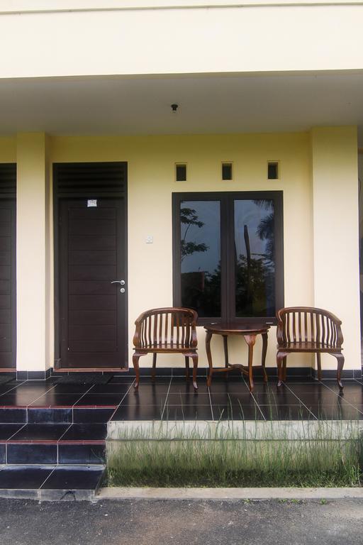 Hotel Cemerlang バトゥラデン 部屋 写真